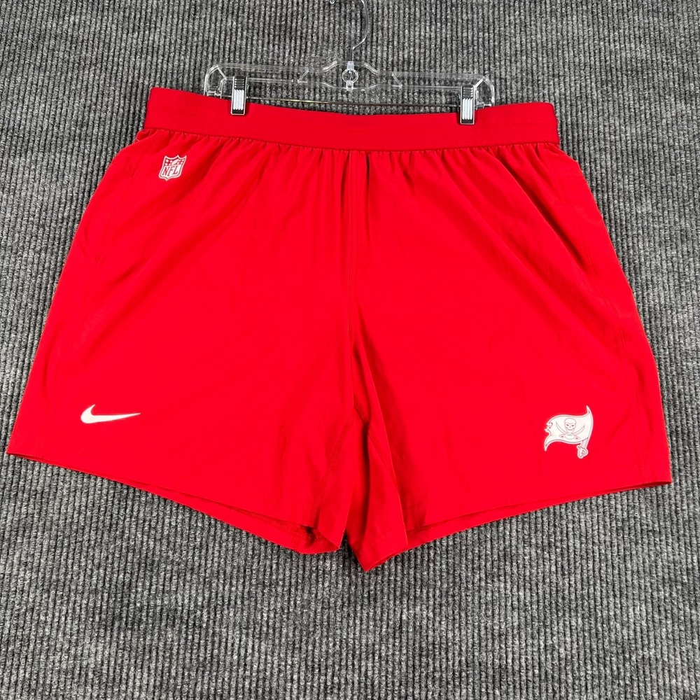 Tampa Bay Buccaneers Shorts Team Player Issued Nike 2XL XXL Red NFL Football
